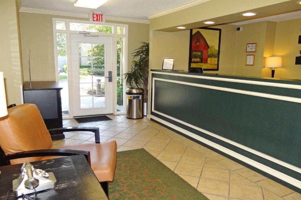 Extended Stay America Select Suites - Durham - University - Ivy Creek Blvd Kültér fotó