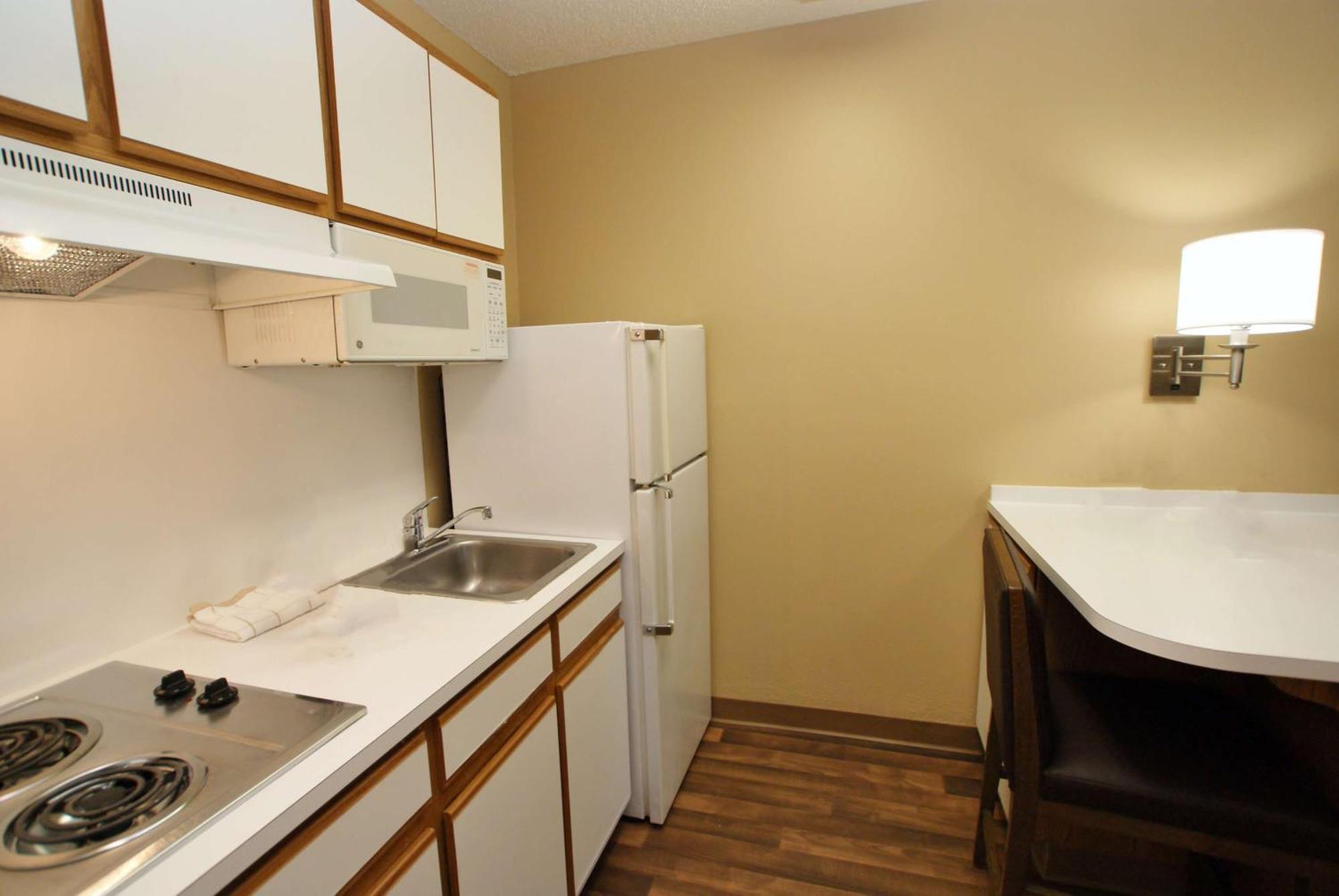 Extended Stay America Select Suites - Durham - University - Ivy Creek Blvd Kültér fotó