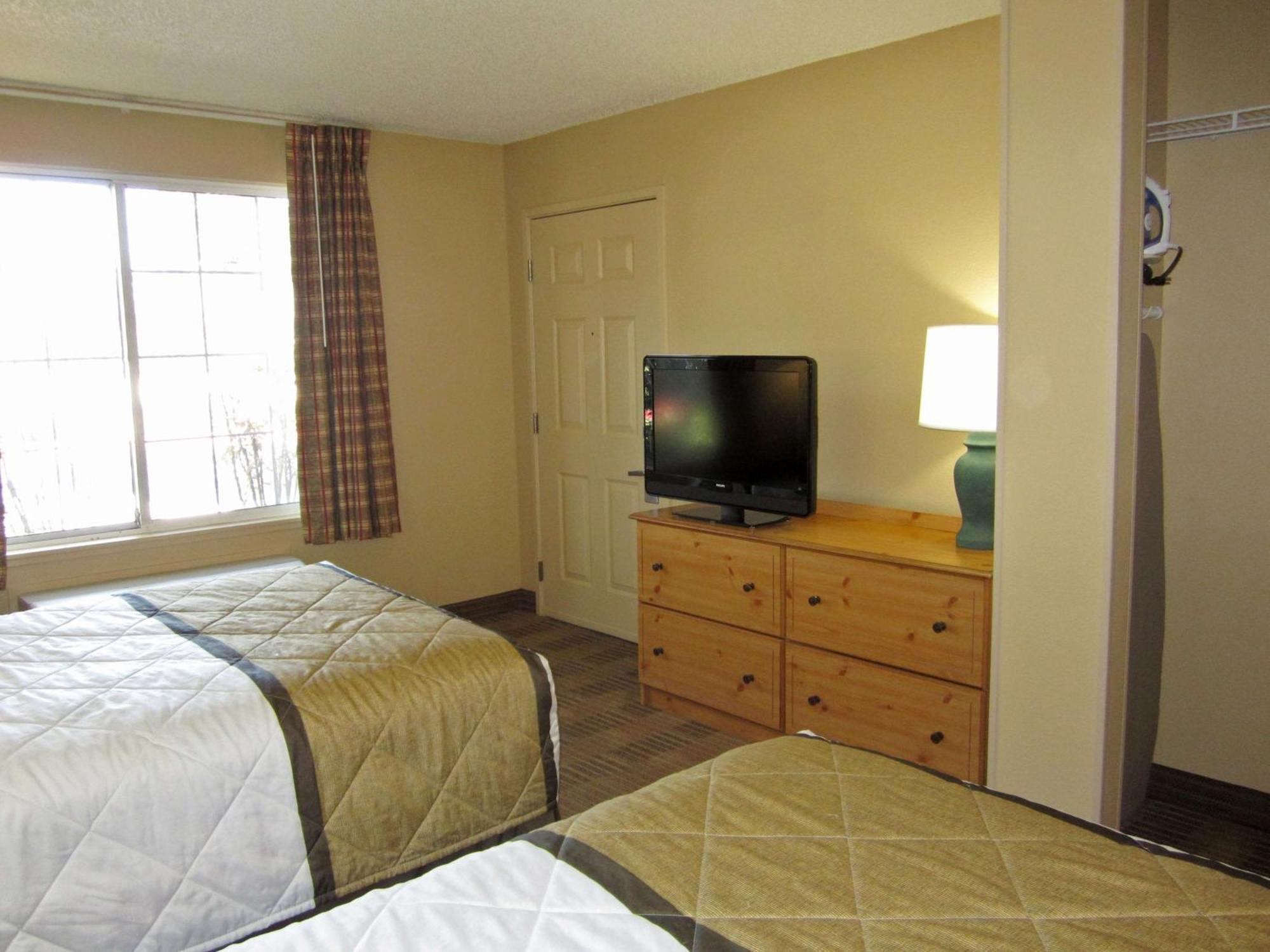 Extended Stay America Select Suites - Durham - University - Ivy Creek Blvd Kültér fotó