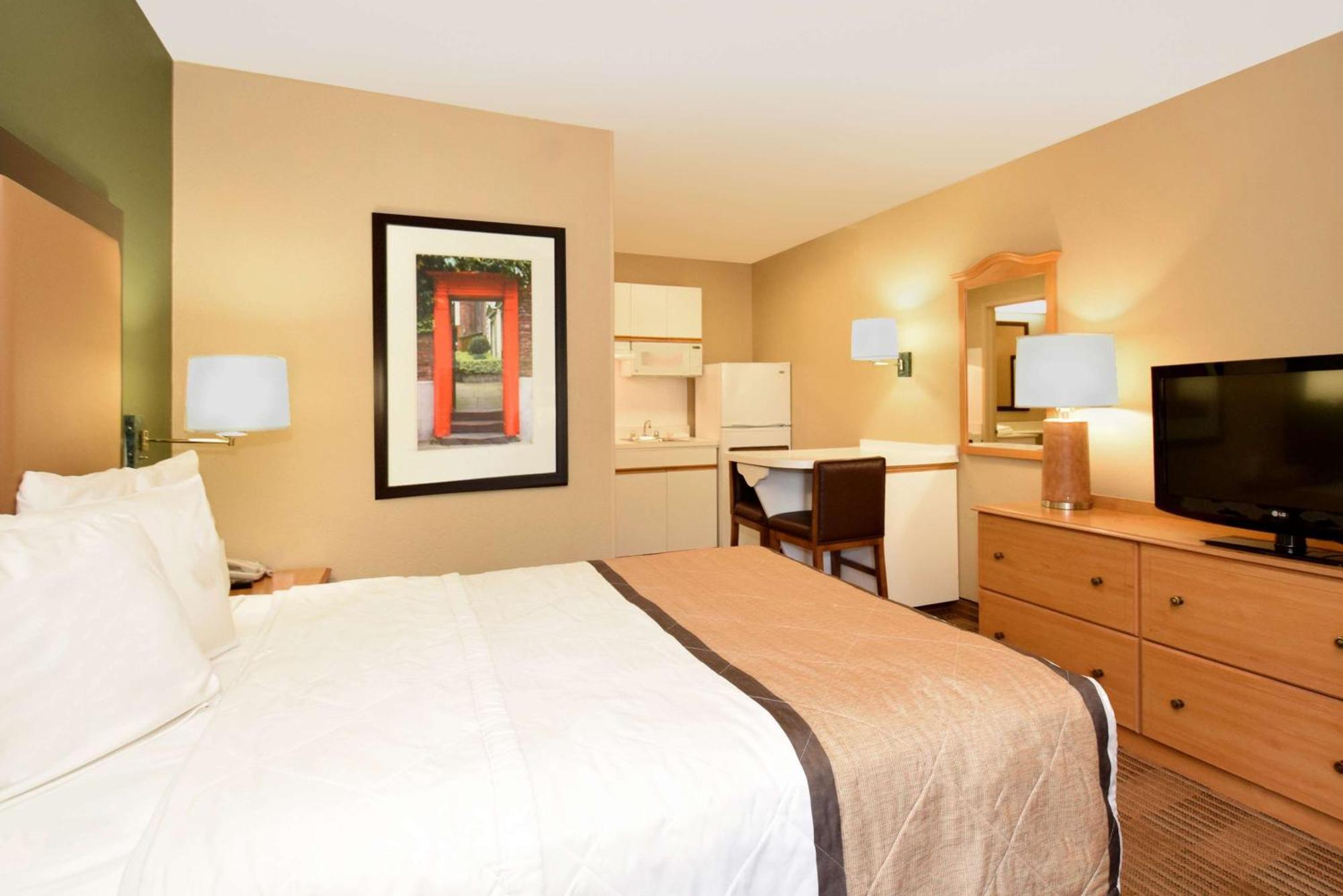 Extended Stay America Select Suites - Durham - University - Ivy Creek Blvd Kültér fotó