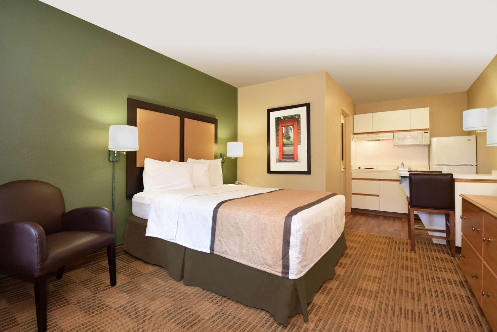 Extended Stay America Select Suites - Durham - University - Ivy Creek Blvd Kültér fotó