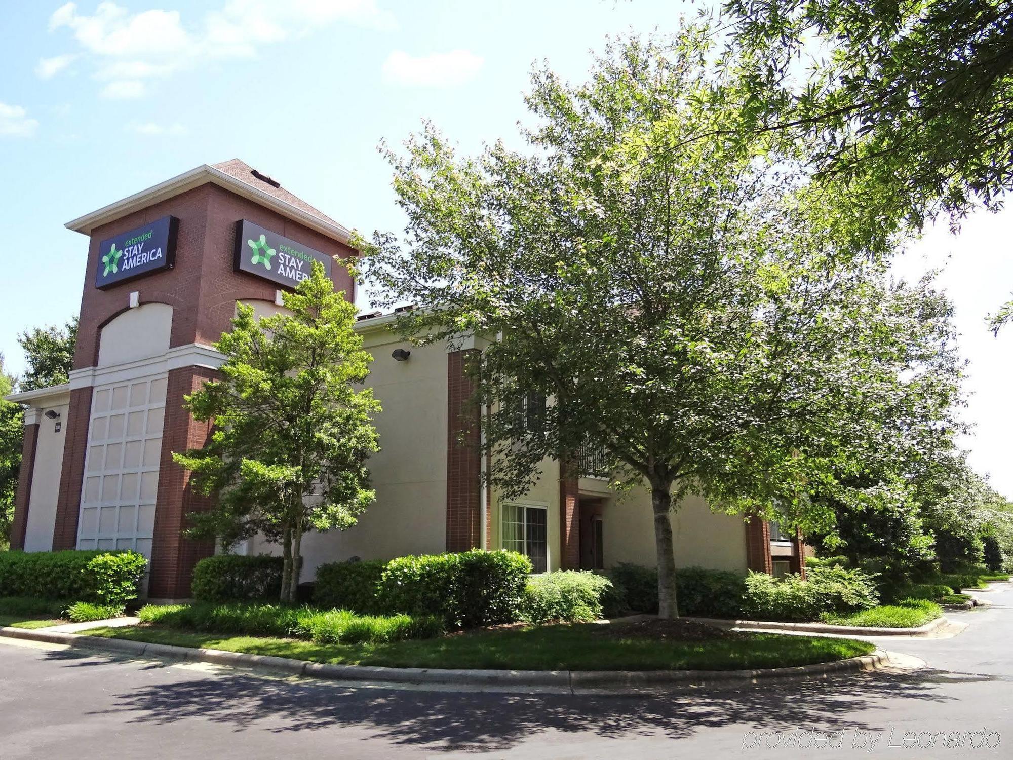 Extended Stay America Select Suites - Durham - University - Ivy Creek Blvd Kültér fotó