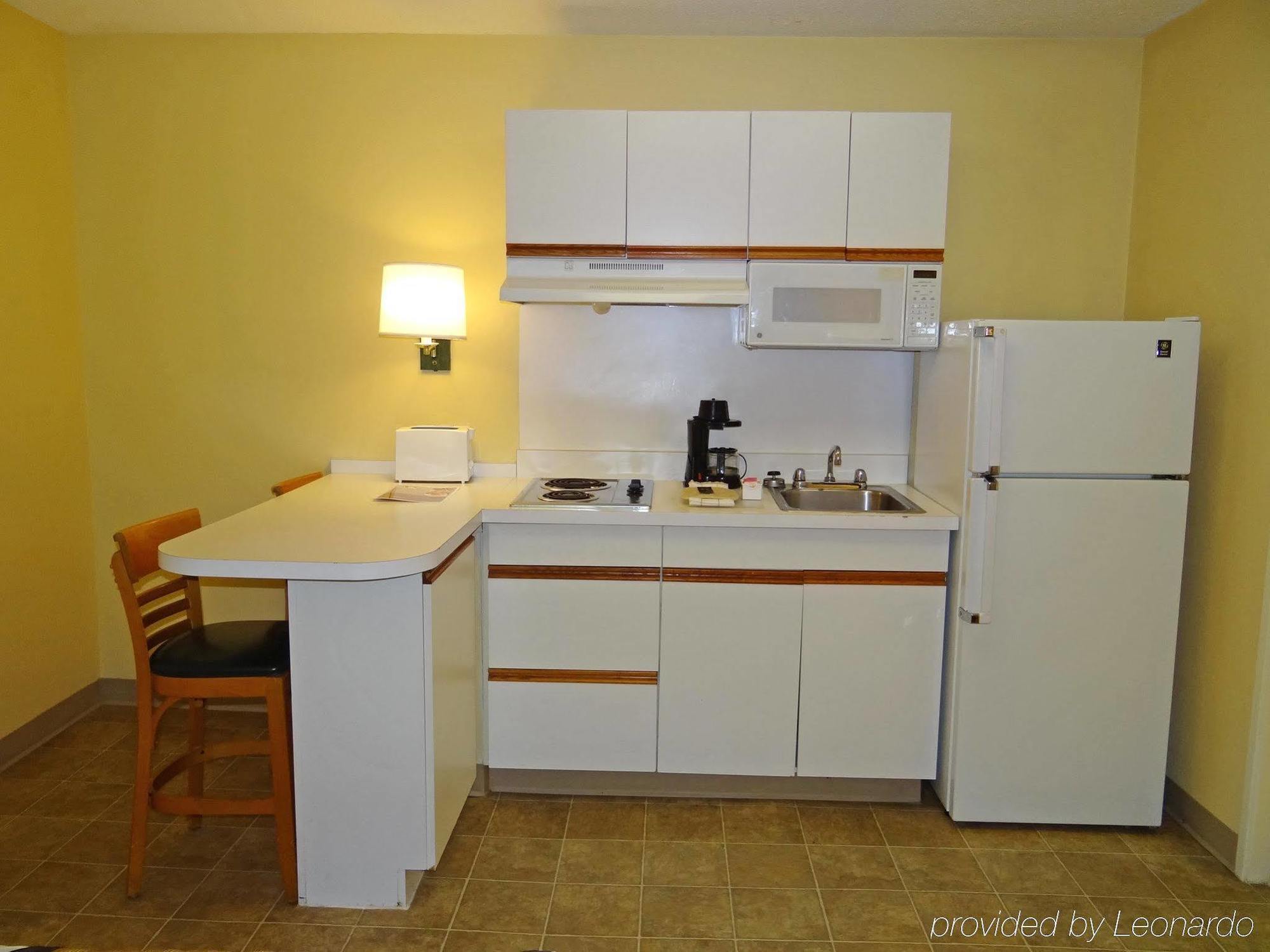 Extended Stay America Select Suites - Durham - University - Ivy Creek Blvd Kültér fotó