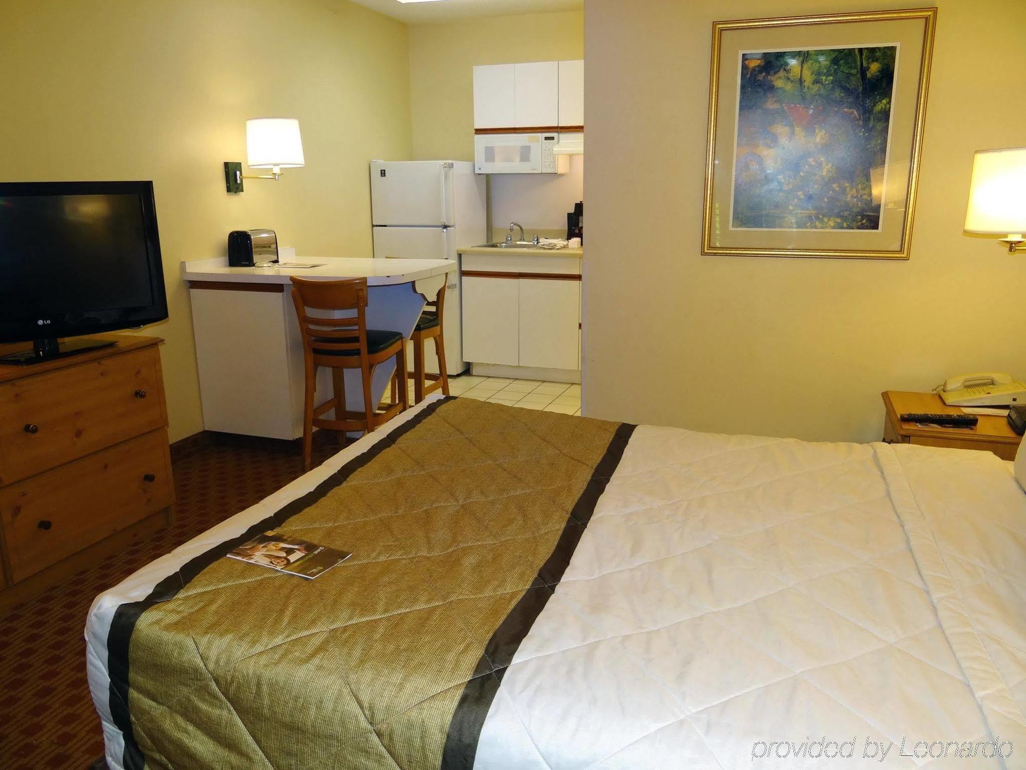 Extended Stay America Select Suites - Durham - University - Ivy Creek Blvd Kültér fotó