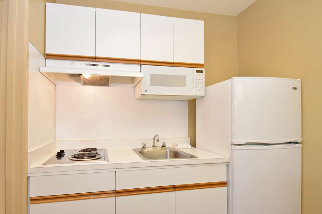 Extended Stay America Select Suites - Durham - University - Ivy Creek Blvd Szoba fotó